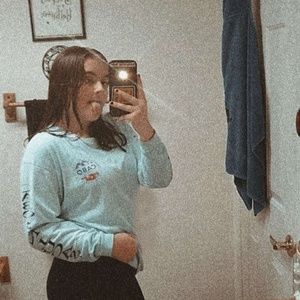 Meet your Posher, Vanessa